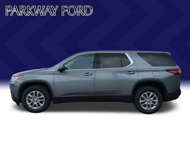 Used 2021 Gray Chevrolet LS image 2