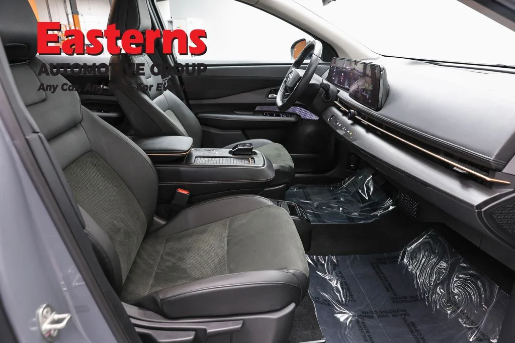 Used 2024 Gray Nissan ENGAGE e-4ORCE image 25
