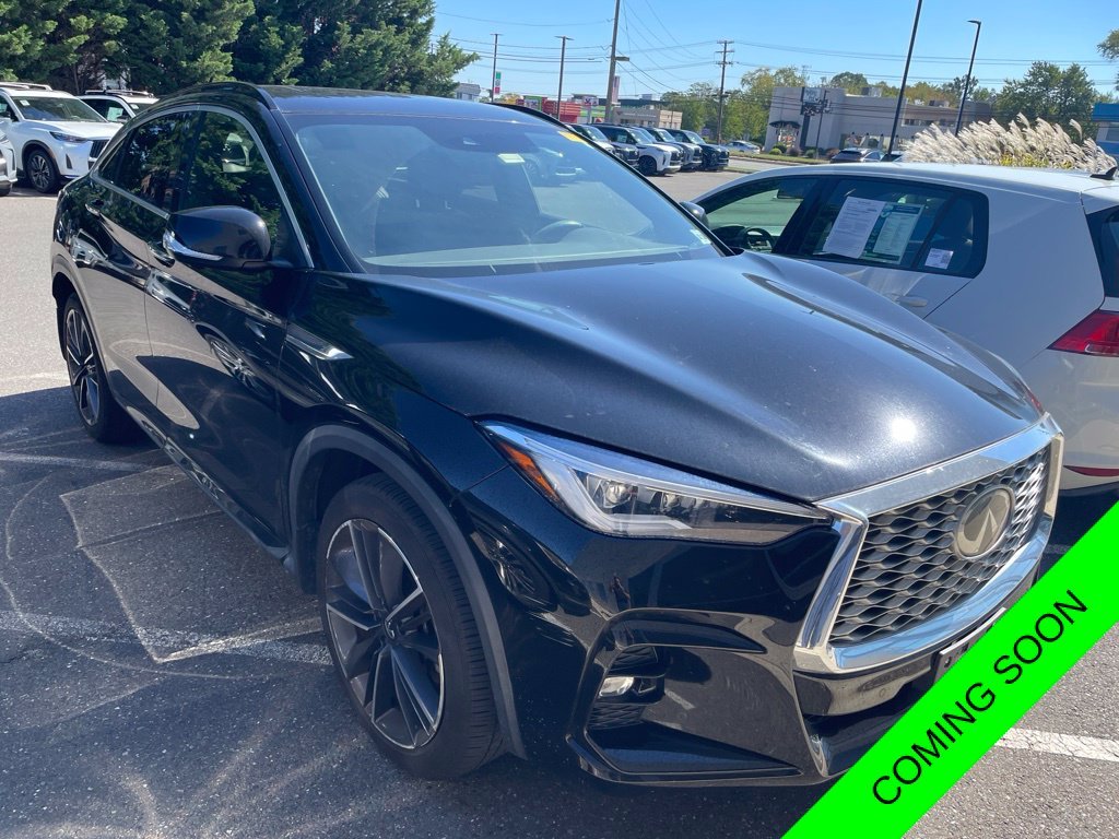 2023 INFINITI QX55 Essential