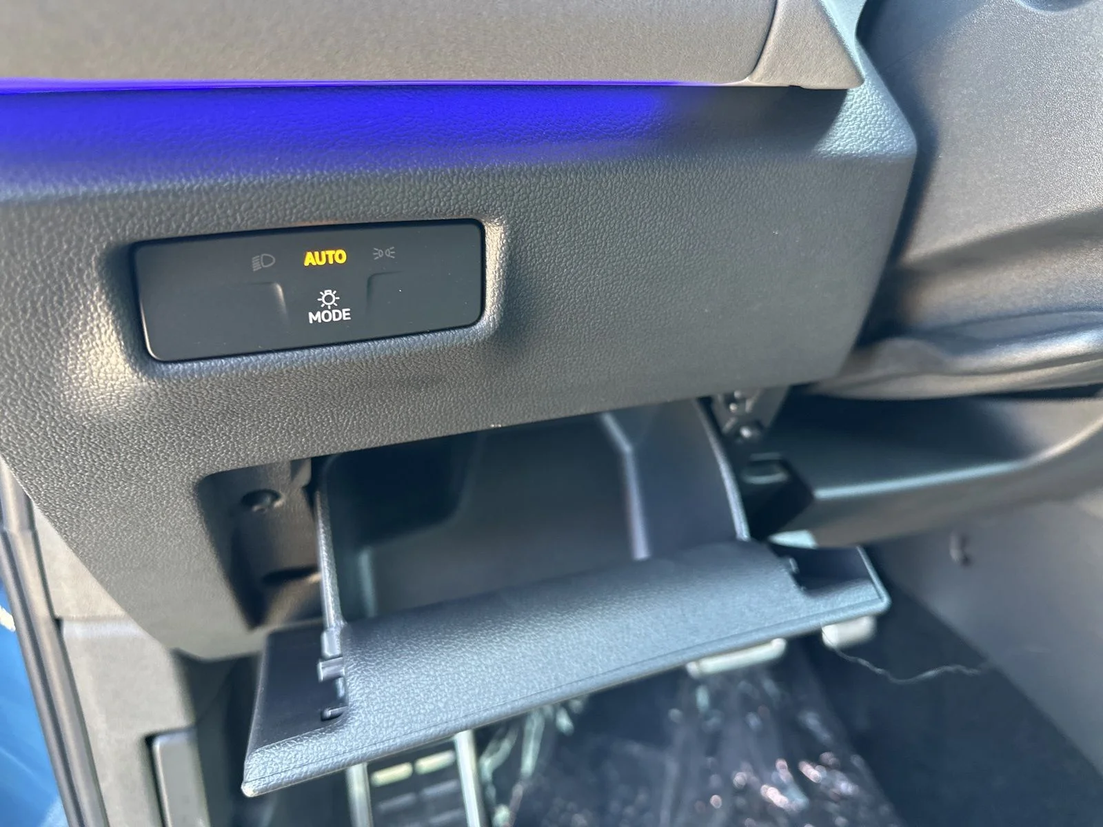 New 2026 Blue Volkswagen 2.0T SE R-Line Black image 15