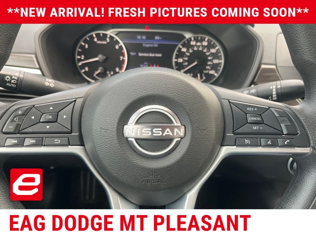 Used 2025 Gray Nissan 2.5 SV image 7