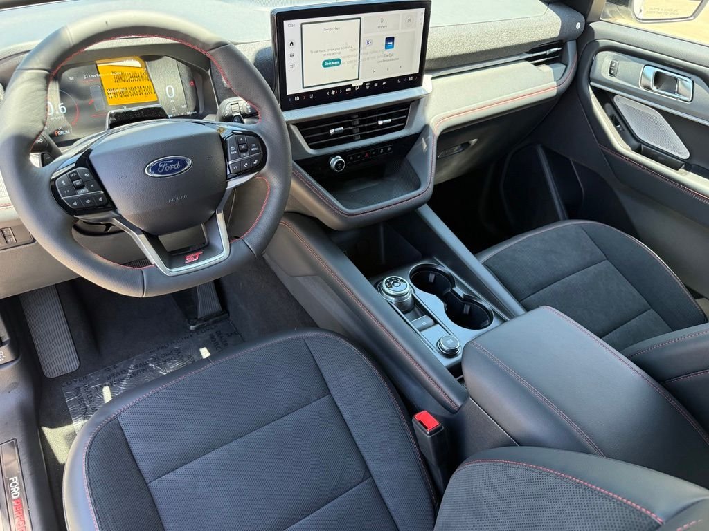 New 2026 Star White Metallic Tri-Coat Ford ST image 9