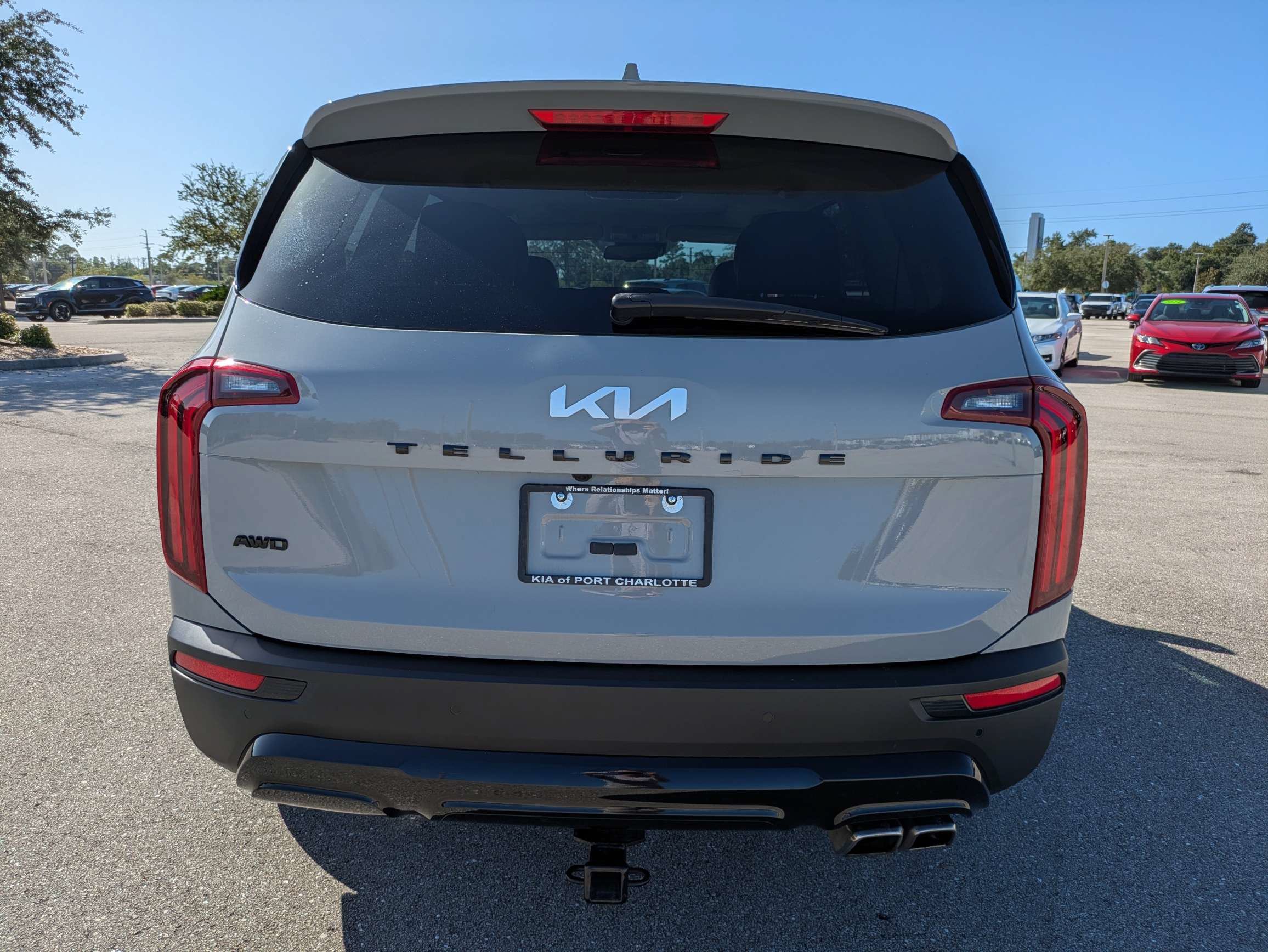 Certified Used 2022 Wolf Gray Kia EX image 5