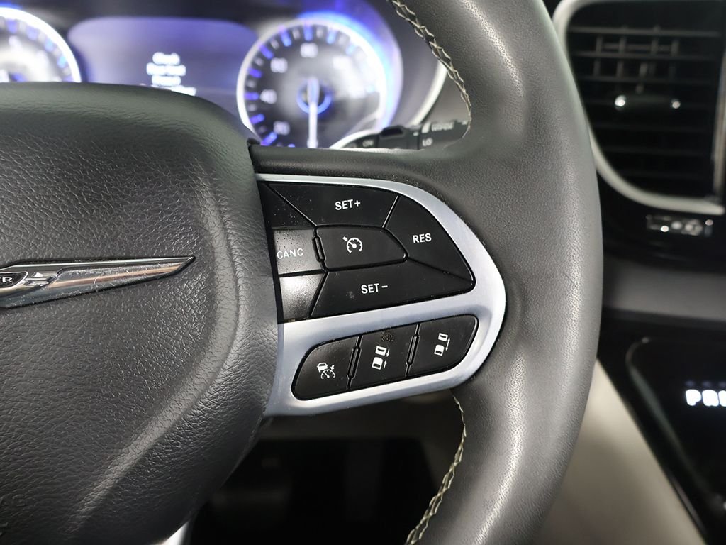 Used 2023 Gray Chrysler Touring L image 42