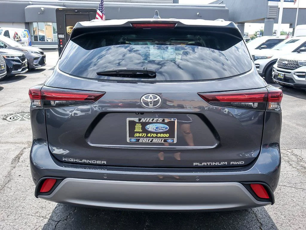 Used 2024 Magnetic Gray Metallic Toyota Limited image 7