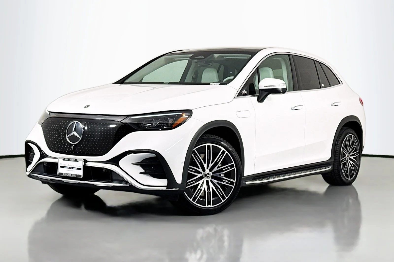 2023 Mercedes-Benz EQE SUV EQE 350 4MATIC's photo