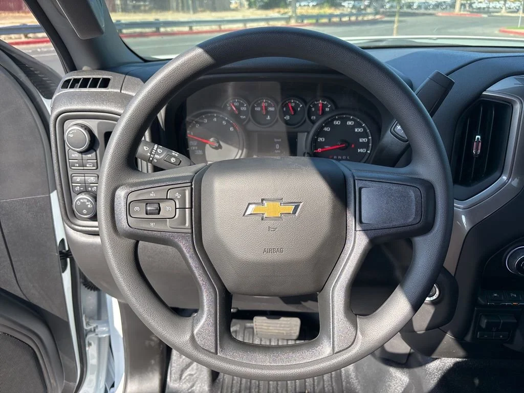 2025 Chevrolet Silverado 1500 Work Truck - Photo 10