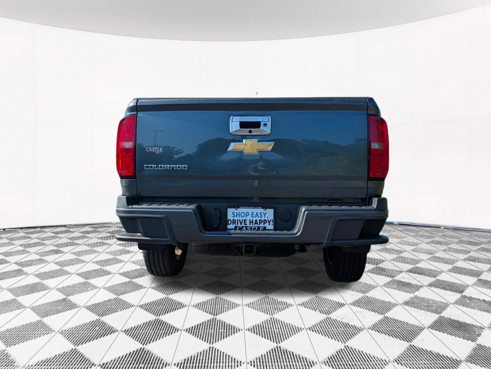 Used 2015 CYBER GRAY METALLIC Chevrolet 4WD Z71 image 16