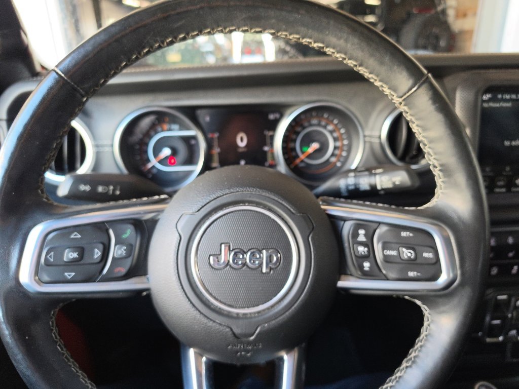 Used 2020 Punkn Metallic Clearcoat Jeep Unlimited Sahara image 8