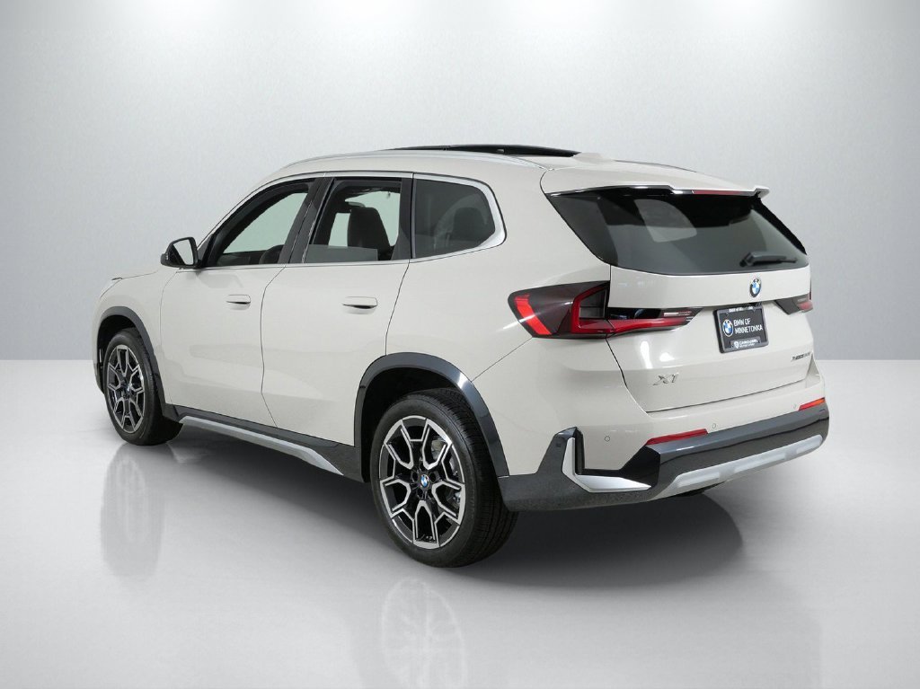 New 2027 Dune Grey Metallic BMW xDrive28i image 14