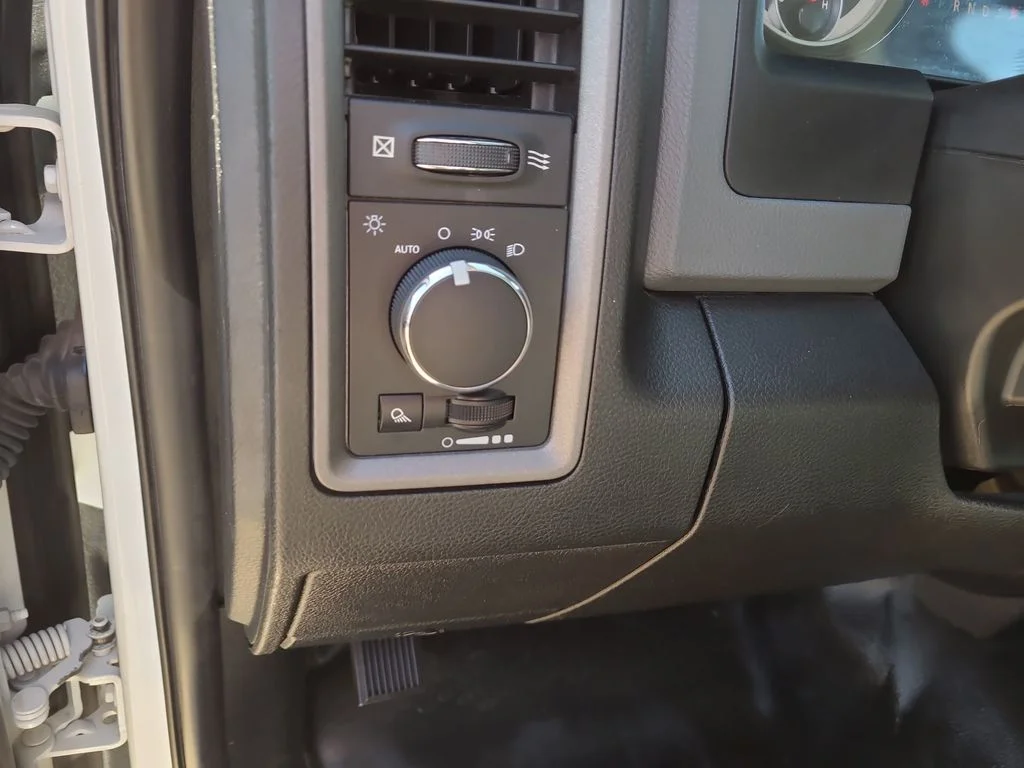 Used 2019 White Ram Tradesman image 21