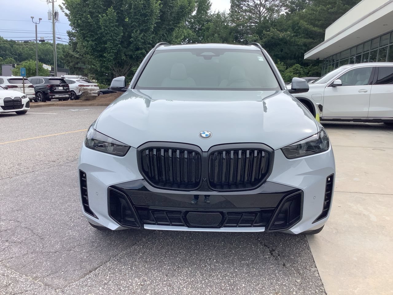 New 2026 Brooklyn Grey Metallic BMW xDrive40i image 3