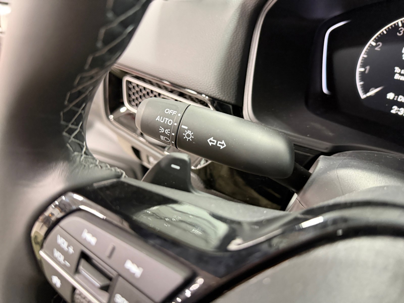 2026 Honda Civic Sport - Photo 13