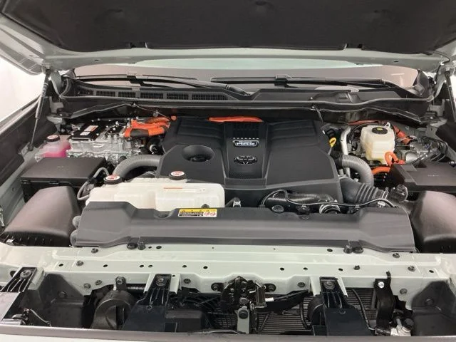 Used 2025 Lunar Toyota Limited image 30