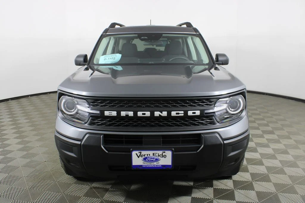 New 2026 Carbonized Gray Metallic Ford Big Bend image 2