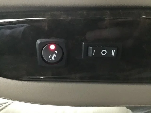 Used 2023 Special Exterior Color Chevrolet WT image 27