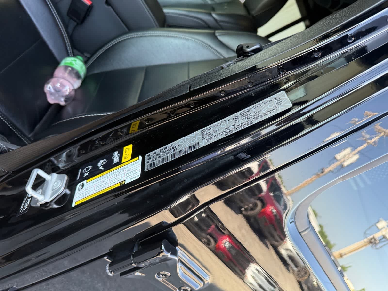 Used 2021 Black Clearcoat Jeep Overland image 25