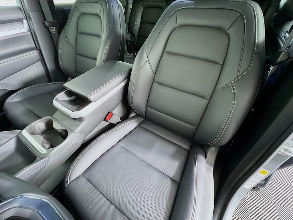 Used 2026 Sterling Metallic GMC Elevation image 21