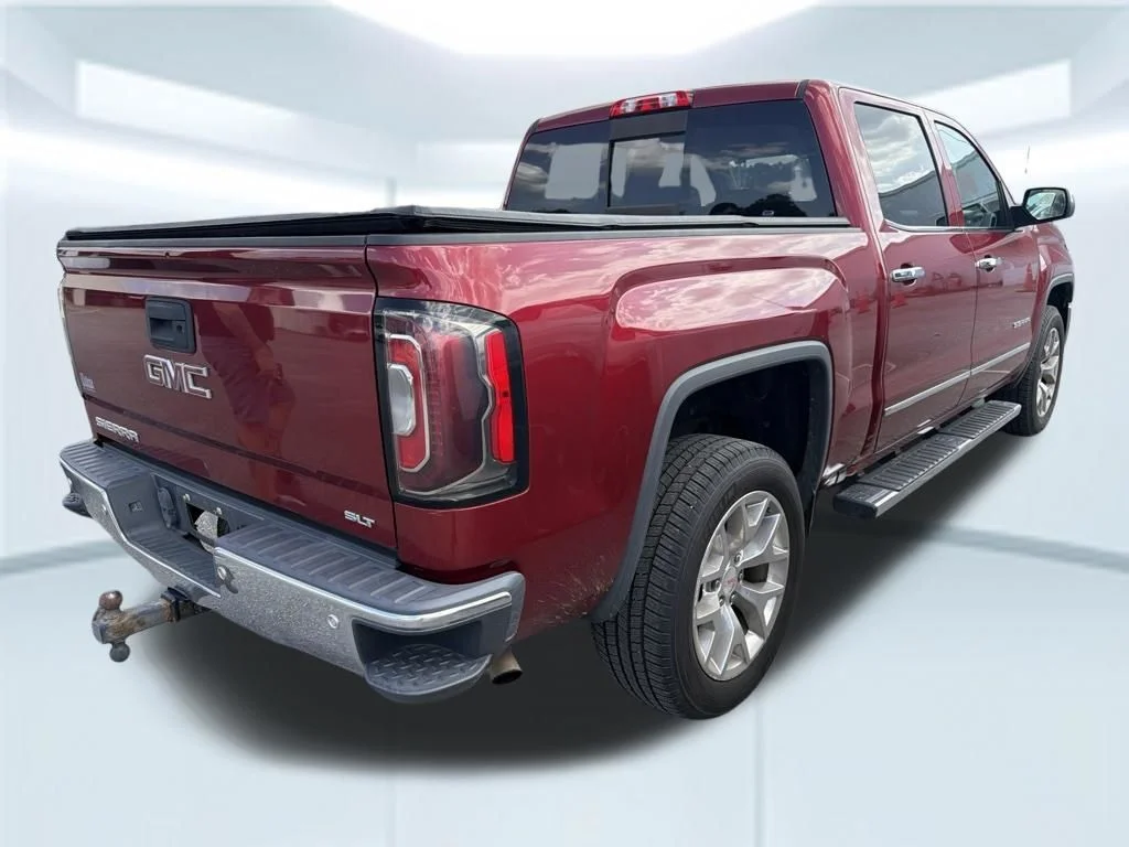 Used 2018 Red GMC SLT image 5