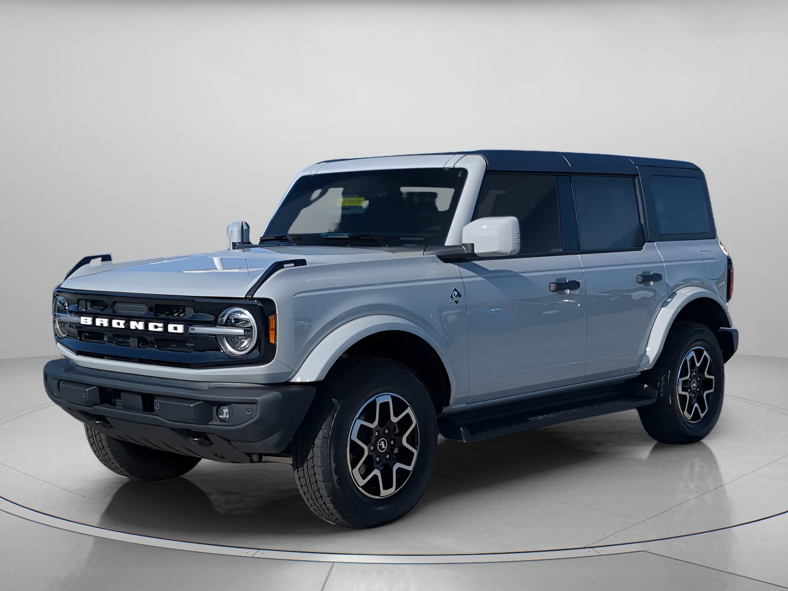 2026 Ford Bronco Outer Banks 4x4's photo
