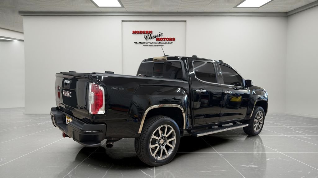 Used 2018 Black GMC Denali image 7