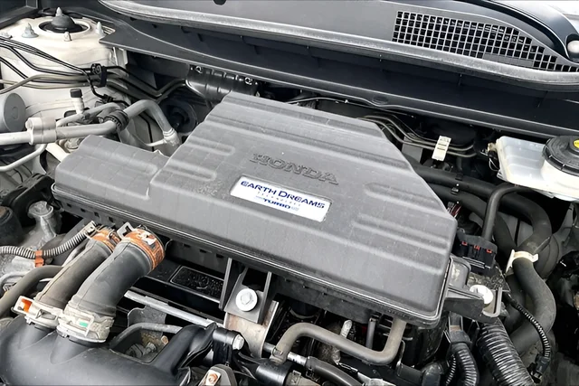 Used 2019  Honda EX image 31