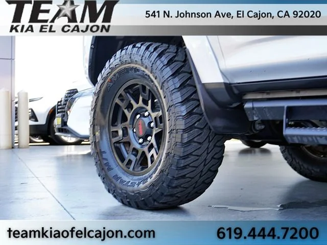 Used 2018 Silver Toyota TRD Off-Road Premium image 8