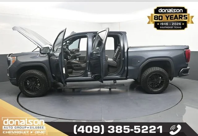 Used 2021 DARK SKY METALLIC GMC AT4 image 22