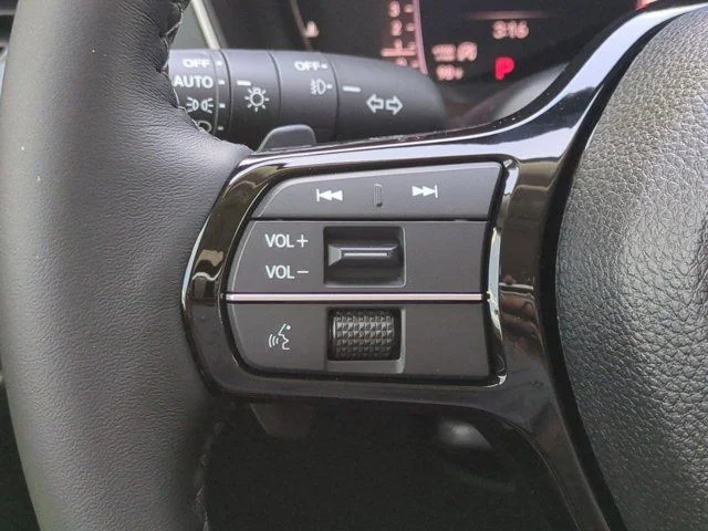 New 2026 Platinum White Pearl Honda Touring image 23