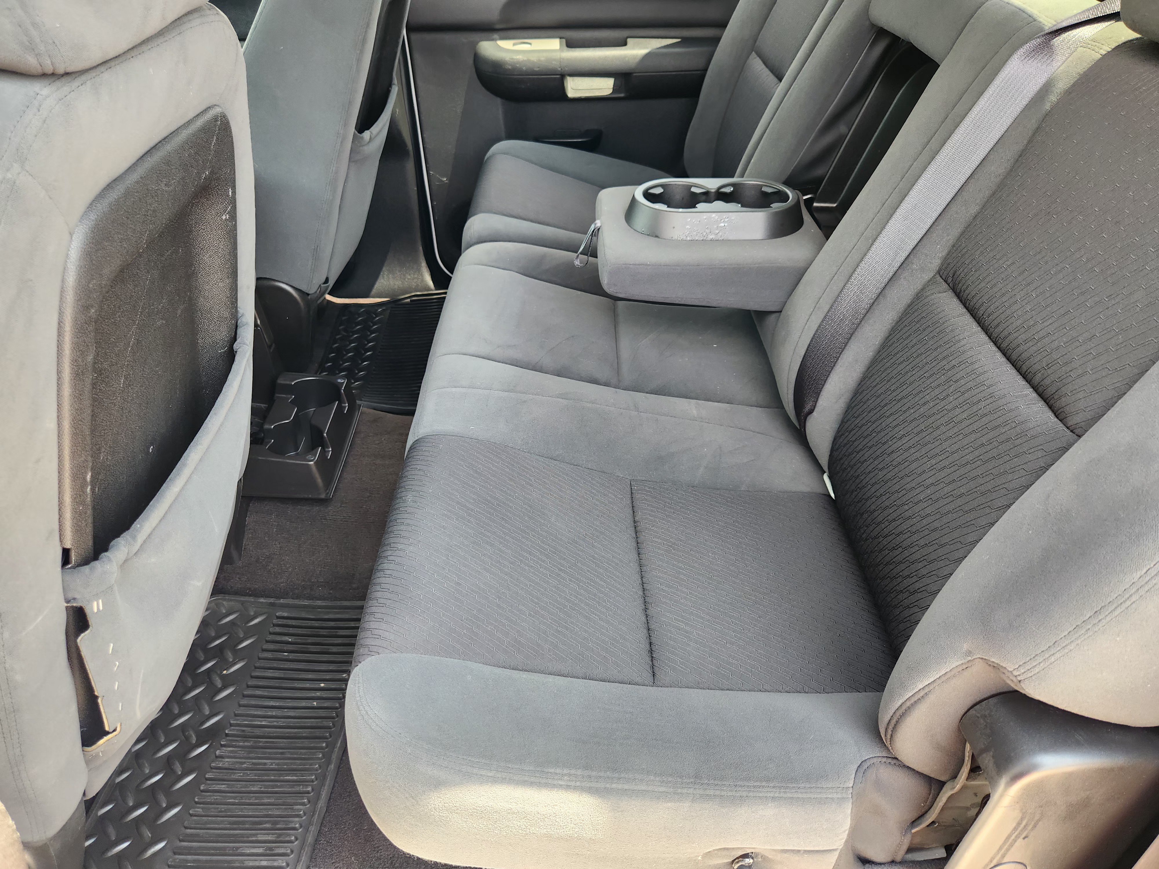 Used 2009 SUMMIT WHITE Chevrolet LT image 27