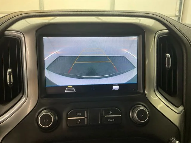 Used 2021 White Chevrolet LT image 5