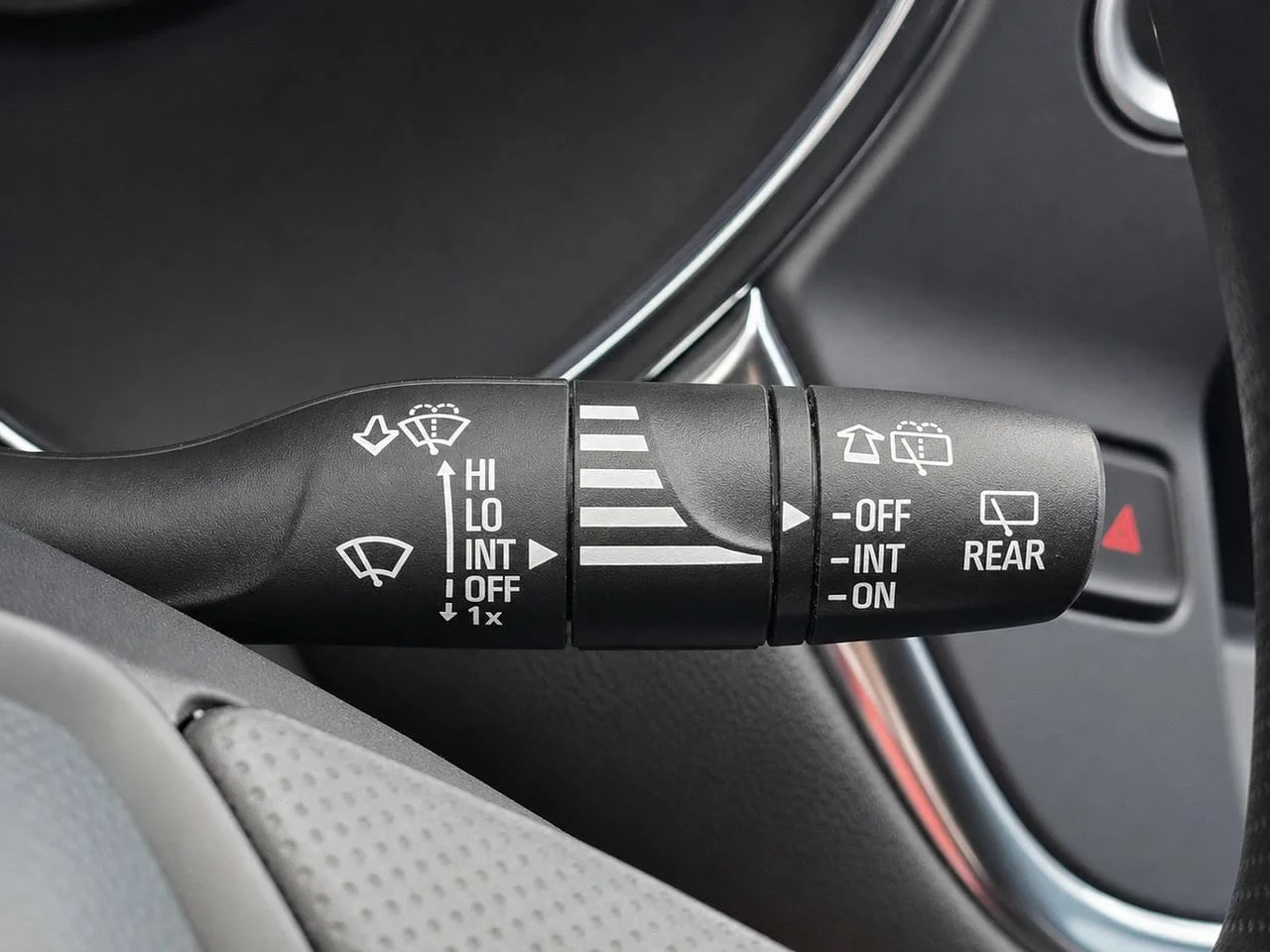 Used 2022 Iron Gray Chevrolet LT w/2LT image 24