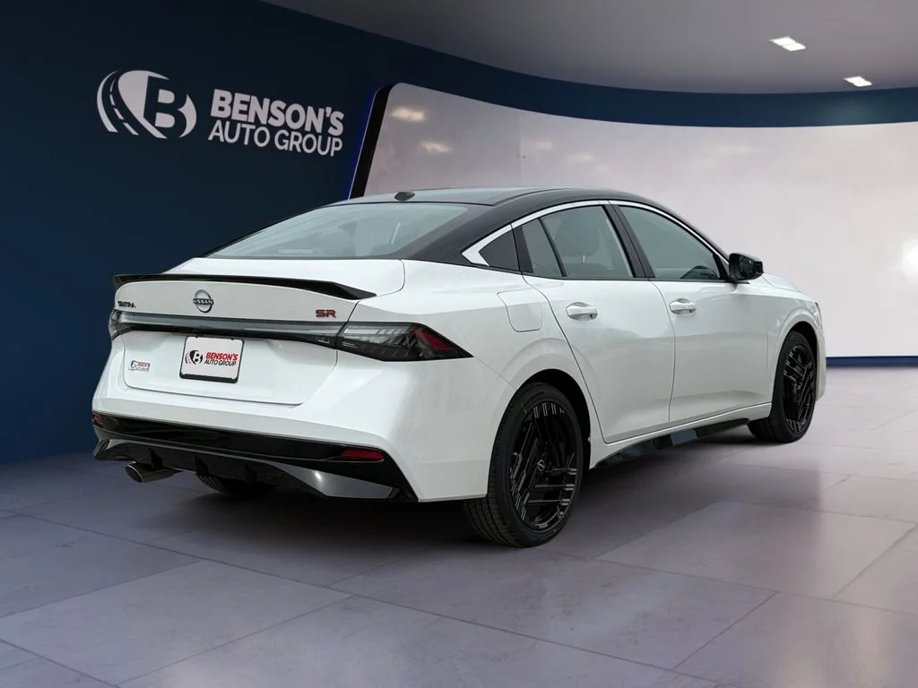 New 2026 White Nissan SR image 5