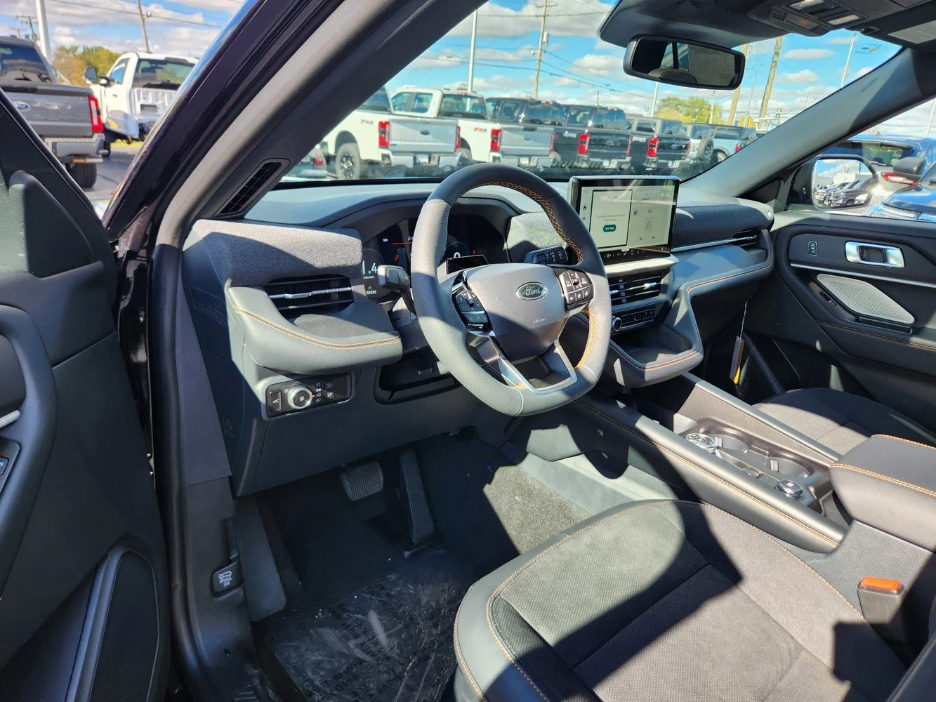 New 2026 Agate Black Metallic Ford Tremor image 2