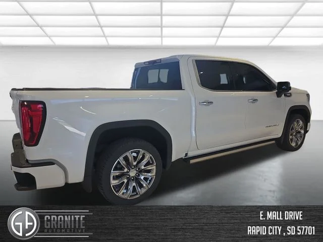 Used 2024 White GMC Denali image 6