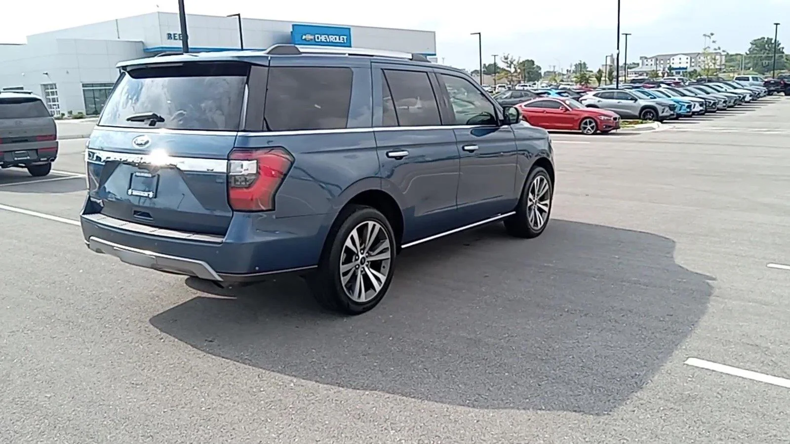 Used 2020 Blue Ford Limited image 8