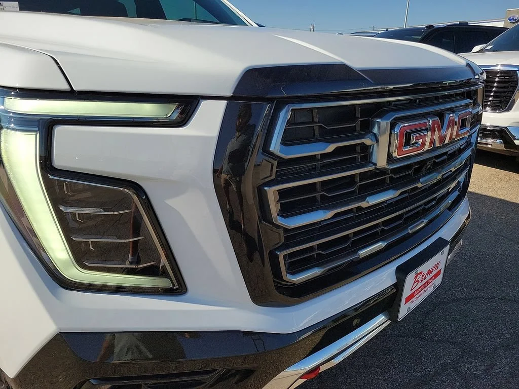 2026 GMC Yukon AT4 - Photo 13