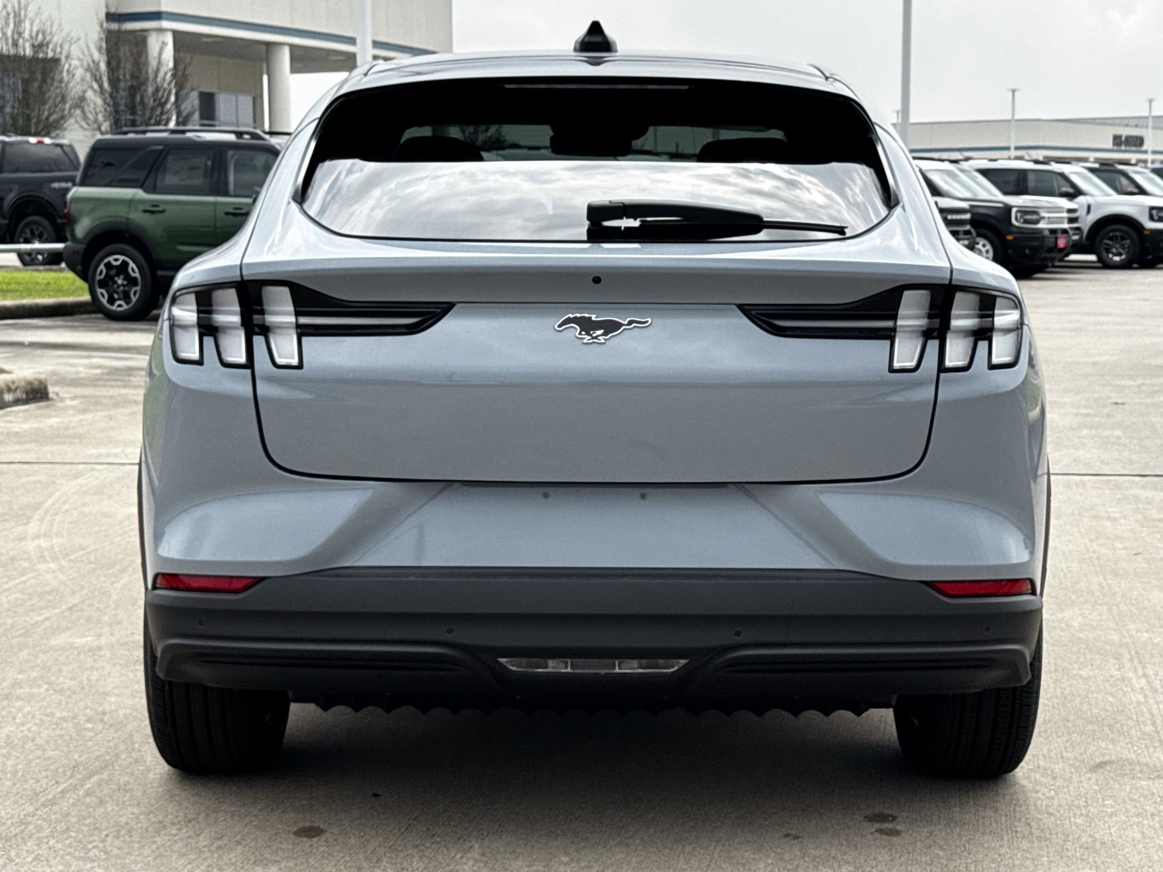 New 2026 Glacier Gray Metallic Tri-coat Ford Select image 8