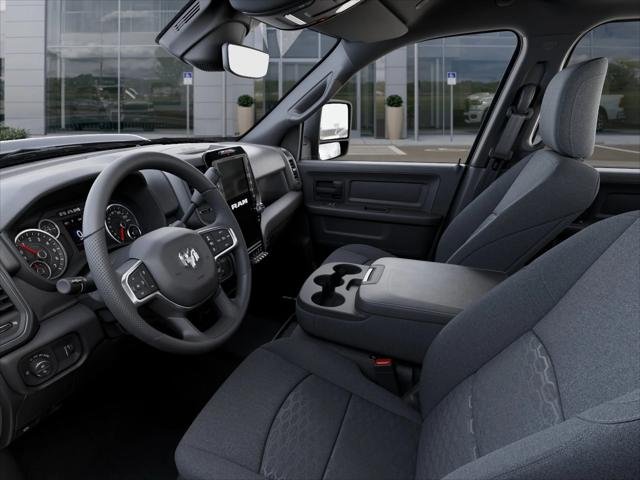 New 2026 Diamond Black Crystal Pearl-Coat Exterior Paint RAM Tradesman image 48
