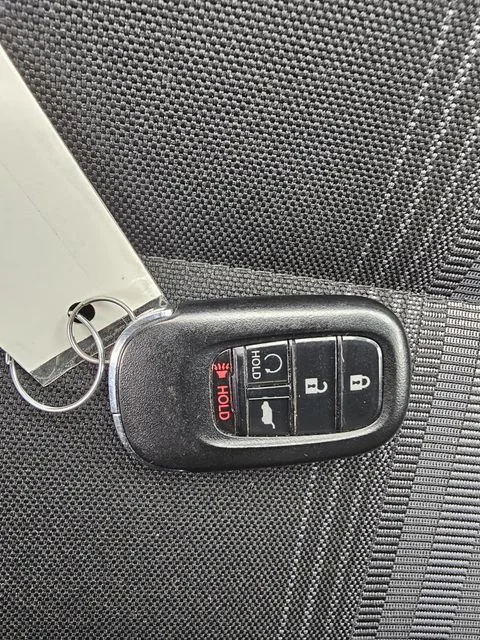 Certified Used 2025  Honda Sport image 34