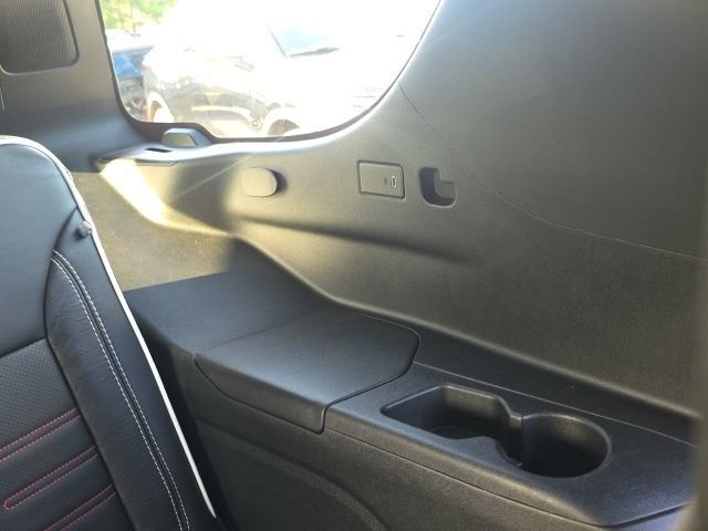 Used 2025 Onyx Black GMC AT4 Ultimate image 35