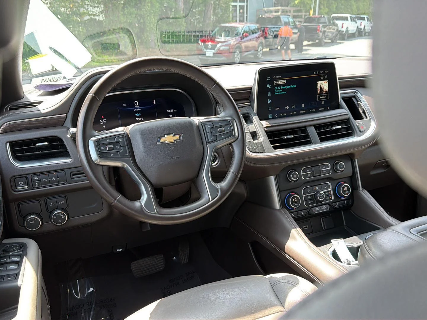 Used 2024 Silver Sage Metallic Chevrolet LT image 19