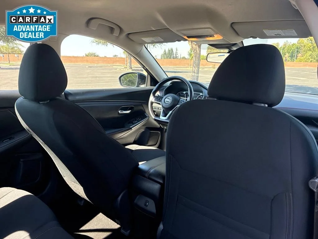 Used 2025 Super Black Nissan SR image 23