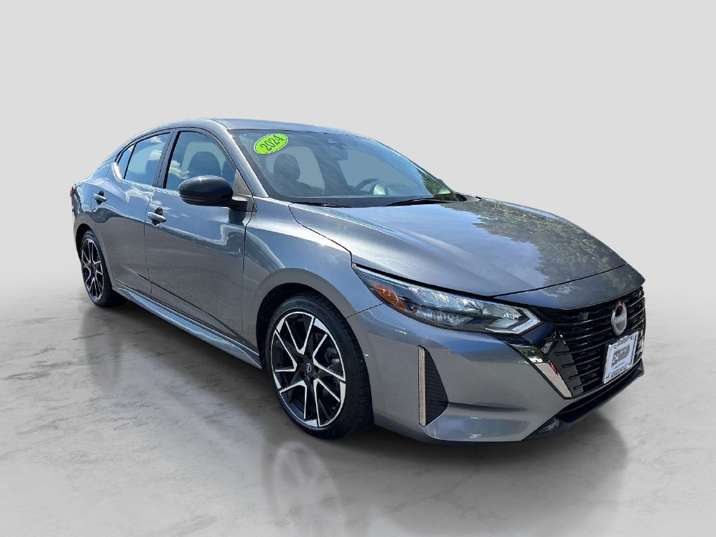 Used 2024 Gray Nissan SR image 7