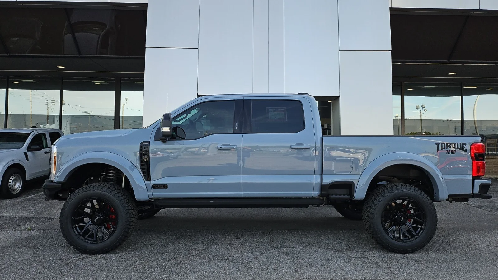 New 2026 Glacier Gray Metallic Tri-Coat Ford Shelby TORQUE 1200 4WD image 2