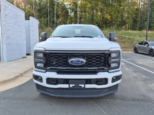 Used 2024 White Ford XL image 4