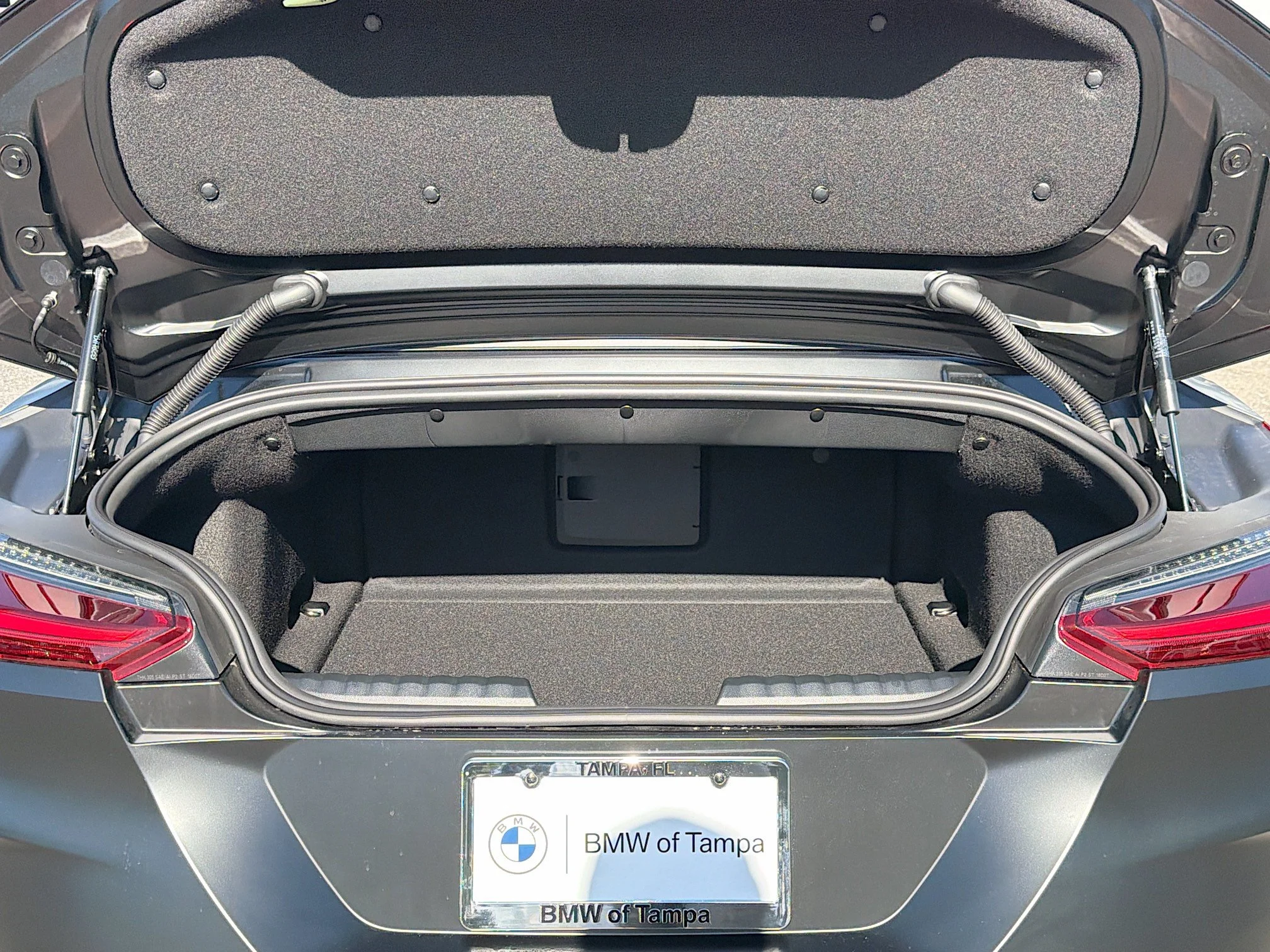 New 2026 3YA BMW M40i image 11