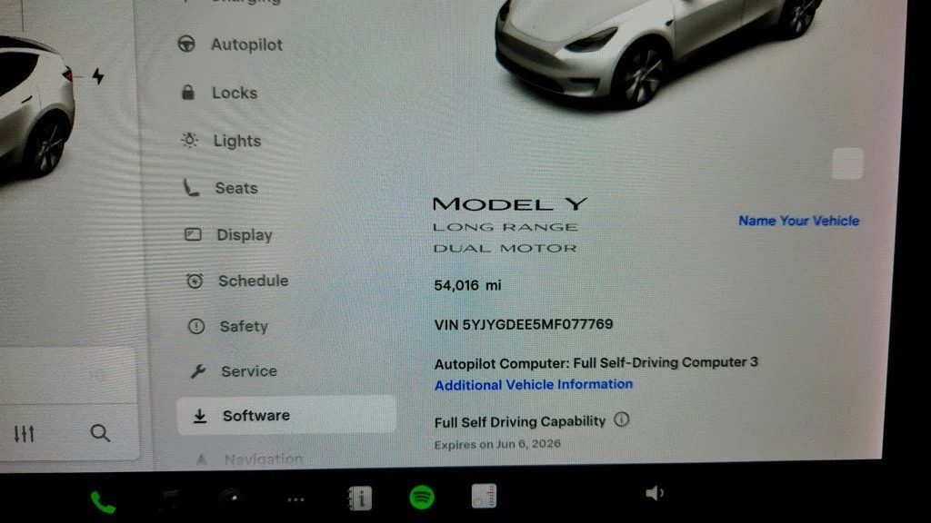 Used 2021 Pearl White Multi-Coat Tesla Long Range AWD w/ Acceleration Boost & Aerodynamic Wheel Pkg image 14
