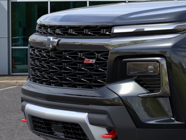 New 2027 Mosaic Black Metallic Chevrolet Z71 image 13