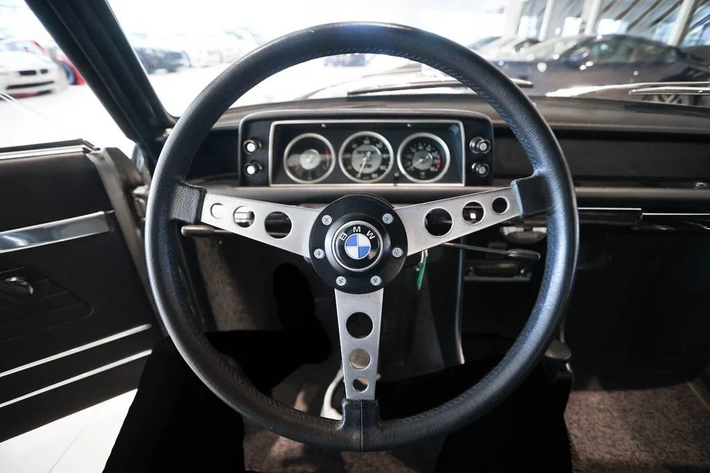 Used 1970 Silver BMW Cabriolet image 16